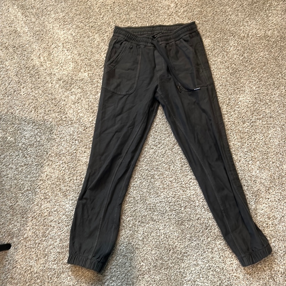 Athleta Farallon Jogger, Olive (0)